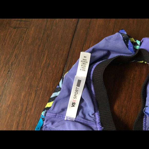 Victoria secret sports bra - Picture 2 of 2